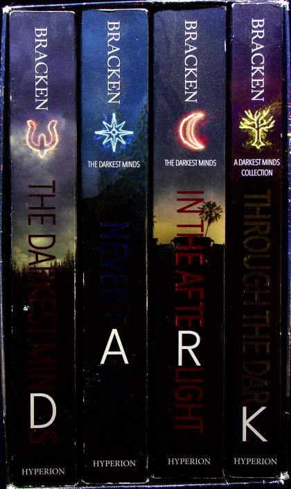 The Darkest Minds Series Box Set: The Darkest Minds / Never Fade / In the Afterlight / Through the Dark